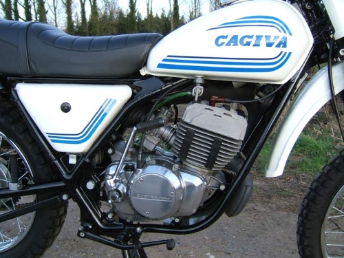Cagiva-SX250-82-3